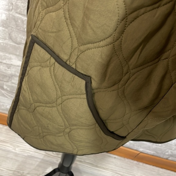 Knox Rose Olive Green Quilted Jacket - Picture 3 of 7